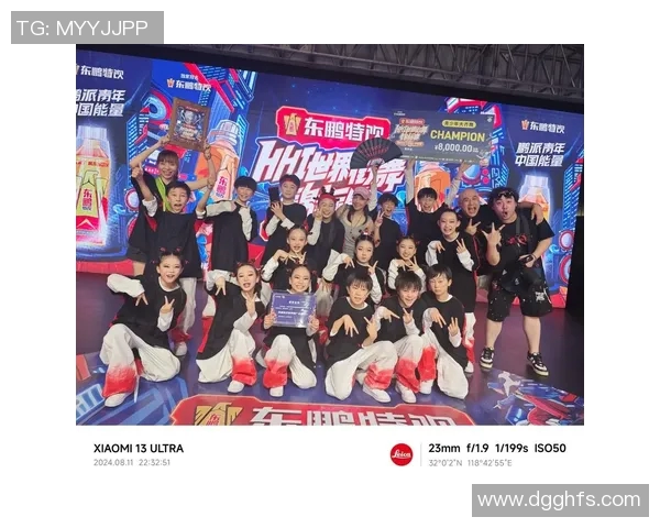 成都街舞队在世界攀岩锦标赛中以64分领先积分榜引发关注